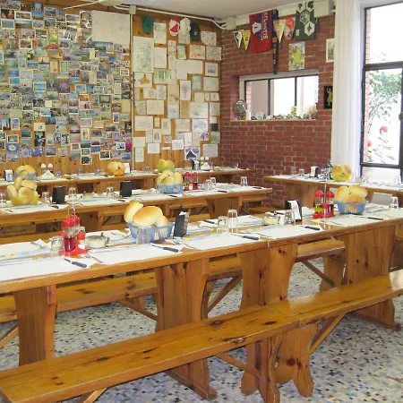 Olmo Hostal Como